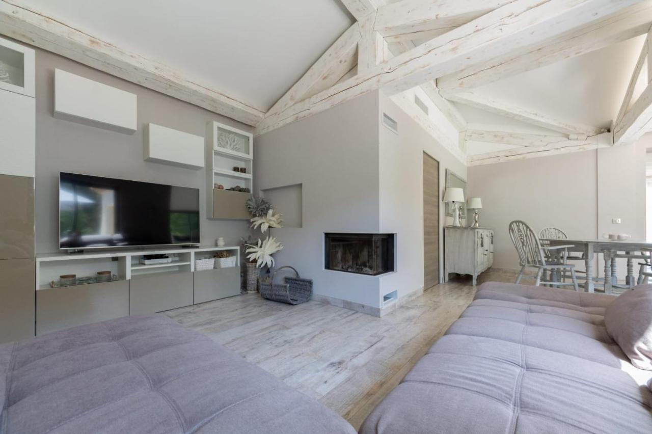 Villa Les Trois J 그리모 외부 사진