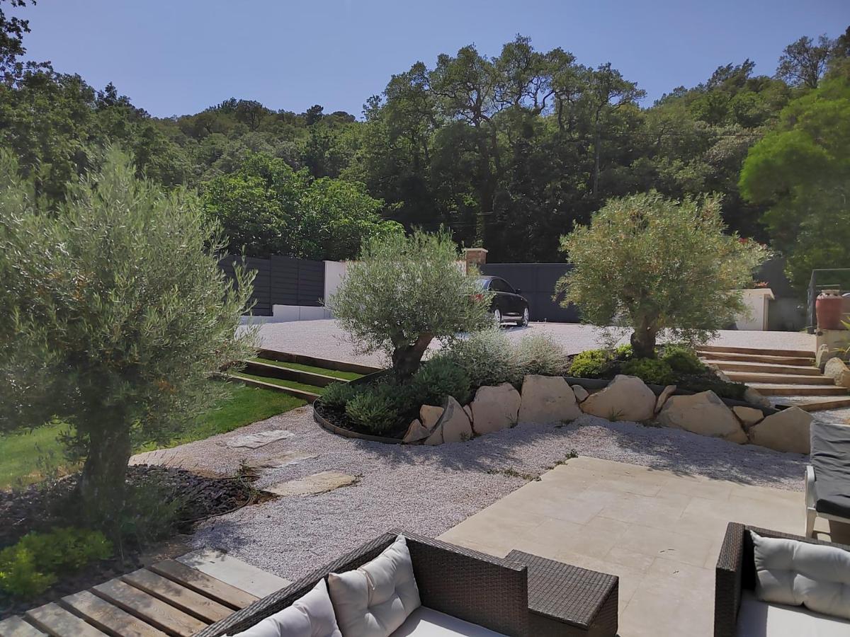 Villa Les Trois J 그리모 외부 사진