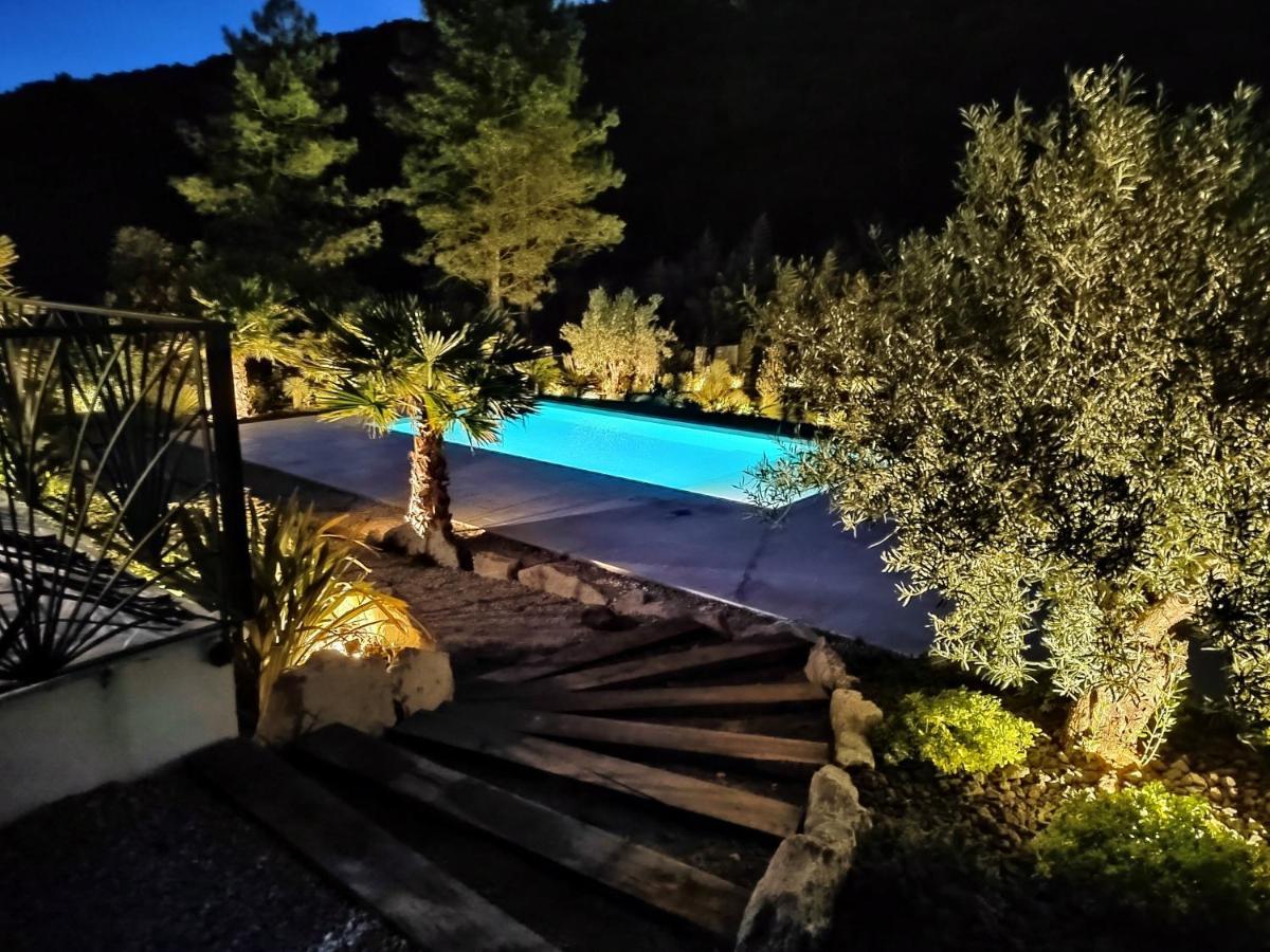 Villa Les Trois J 그리모 외부 사진